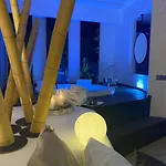 3 Luxury 4*