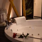 3 Luxury 4*