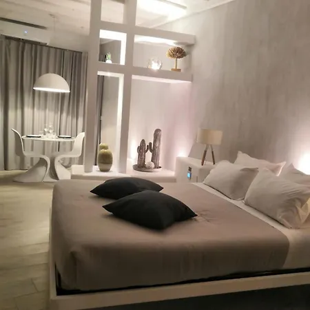 3 Luxury Couette-café 4*