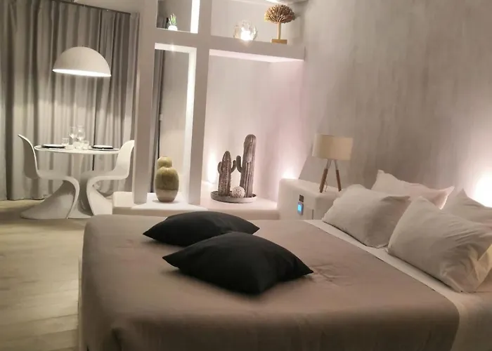 3 Luxury Bed & Breakfast 4*