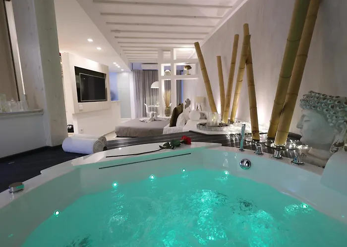 3 Luxury Bed & Breakfast