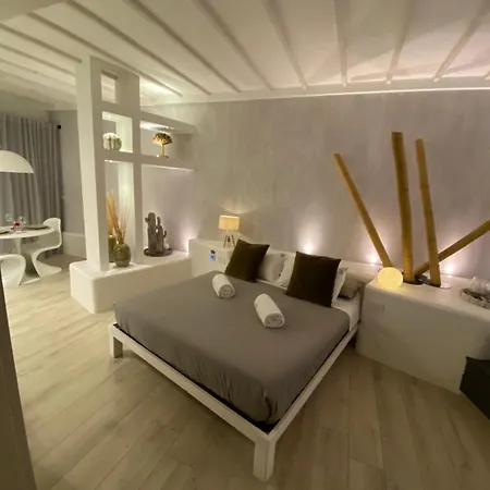 Home3 Bed Luxury Suite&relax Bed & Breakfast Bisceglie