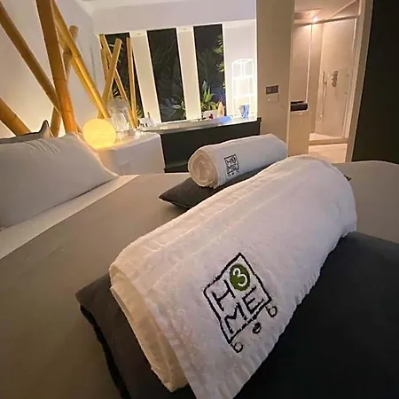 Home3 Bed 4*